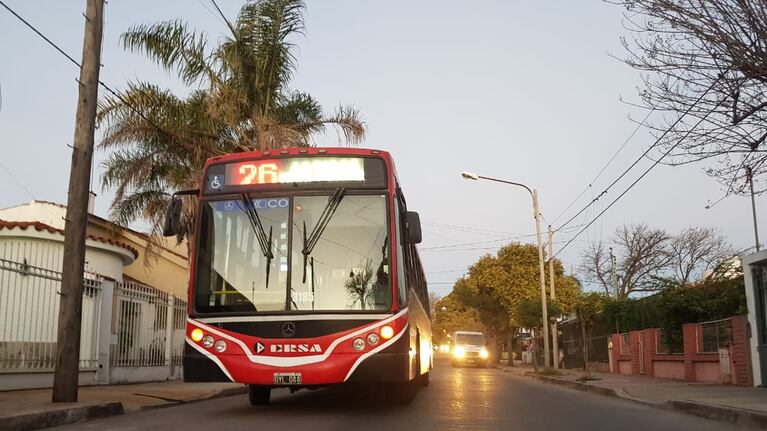 Los choferes se pusieron en alerta para defender a su compañero despedido.
