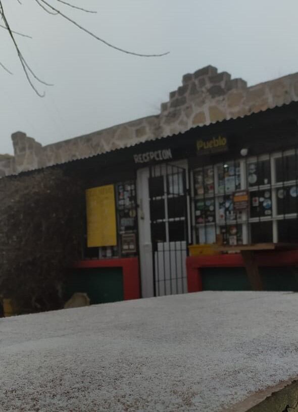 Los copos de nieve cayeron en Los Gigantes. Foto: Carlos Paz Vivo!