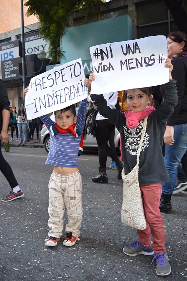 Los cordobeses marcharon por el #NiUnaMenos. Foto: El Doce TV.