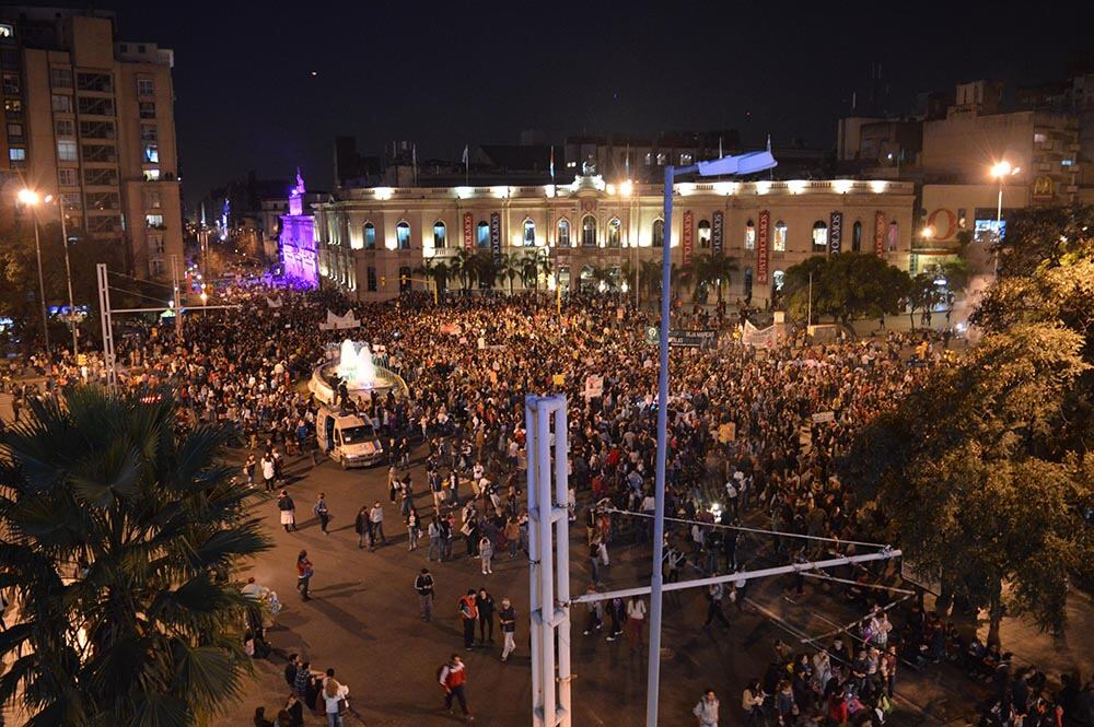 Los cordobeses marcharon por el #NiUnaMenos. Foto: El Doce TV.