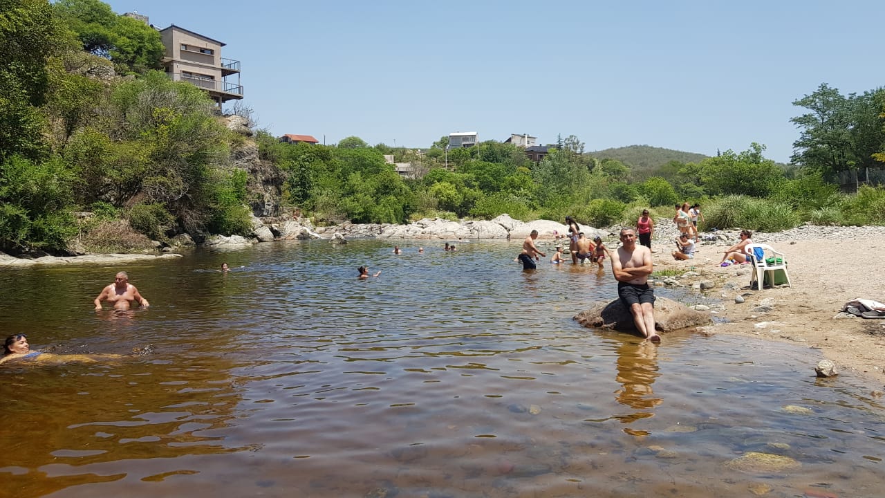 Los cordobeses ya disfrutan de los ríos serranos.