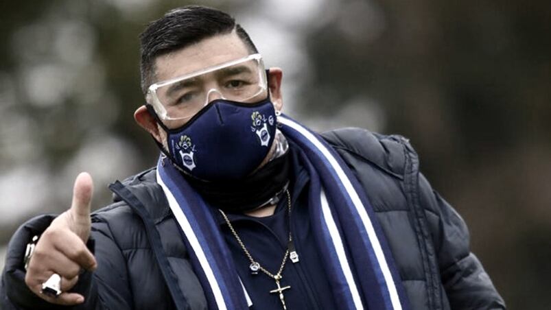 Los custodios de Maradona afirmaron que el ídolo tenía alcohol, marihuana y psicofármacos a su alcance. Foto: Télam.