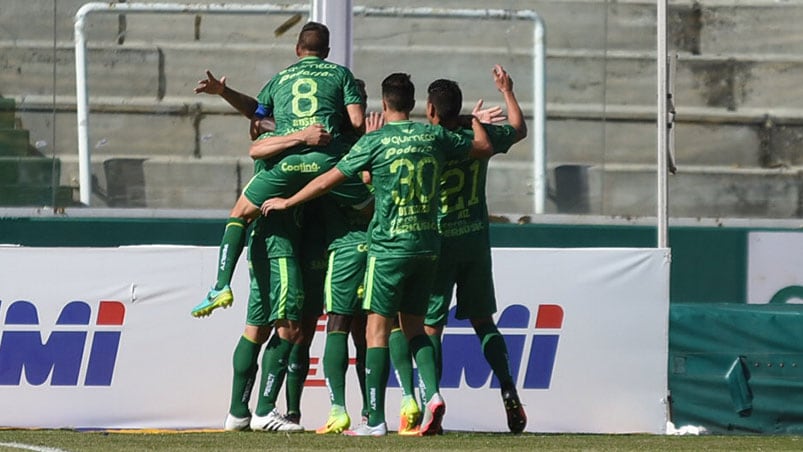 Los de Junín se llevaron los tres puntos de Córdoba. Foto: Lucio Casalla / ElDoce.tv.