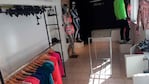 Los delincuentes apuntaron directamente a la ropa para ciclistas, contaron los dueños de la fábrica.