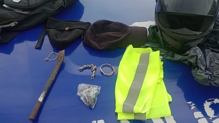Los delincuentes fueron atrapados tras robar en una casa en Mendiolaza.