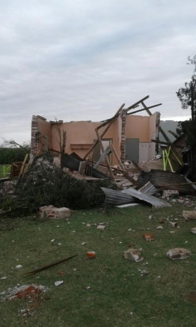 Los destrozos que dejó el tornado en Río Cuarto