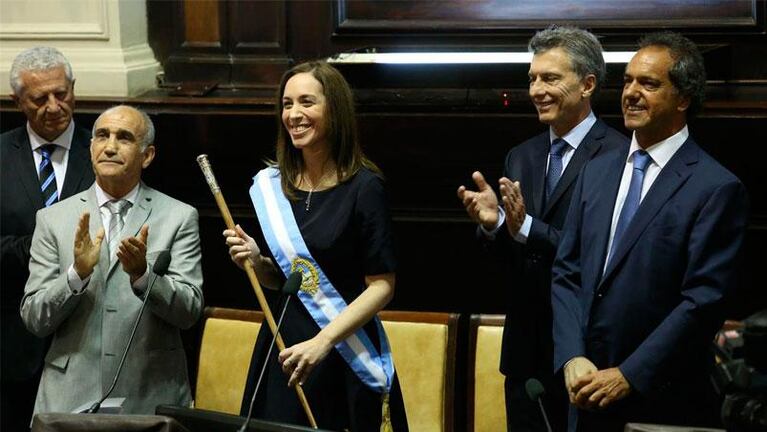 Los detalles de la confección de la banda presidencial