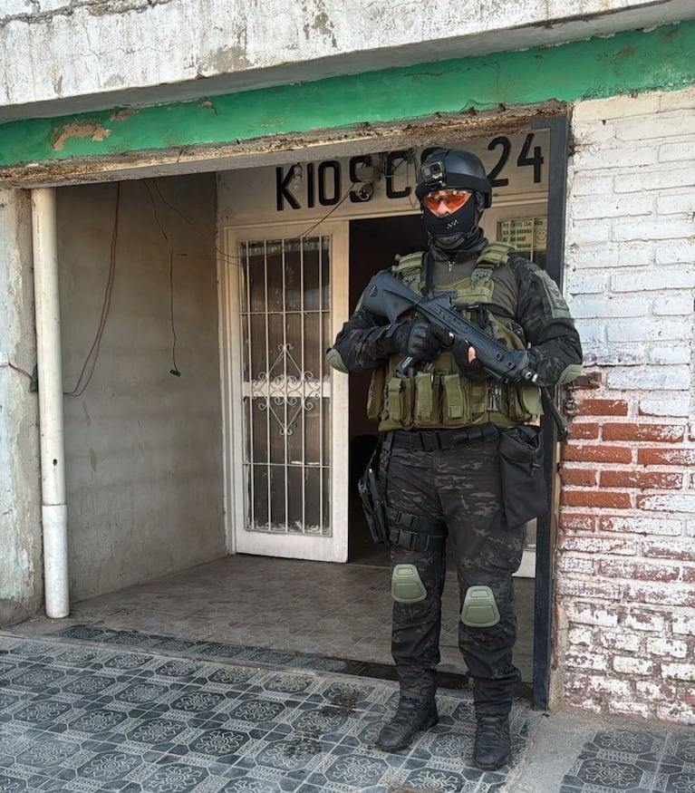 Los detenidos son tío, sobrino y un amigo.