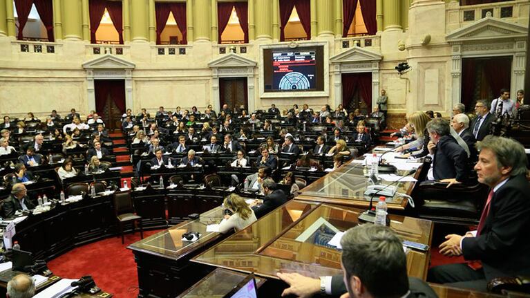 Los diputados recibirán un cuestionado aumento.