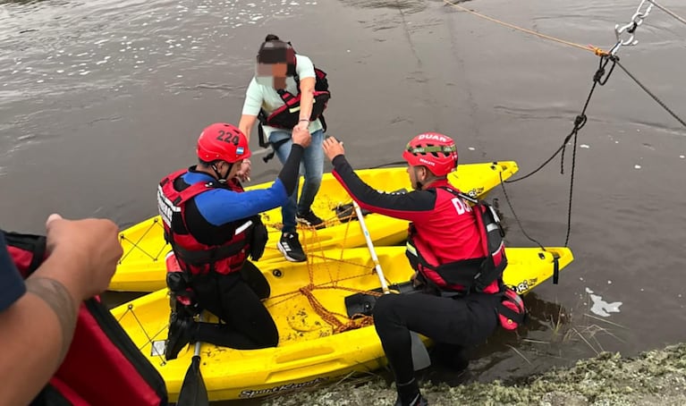 Los docentes y alumnos fueron rescatados de Pampa de Achala.