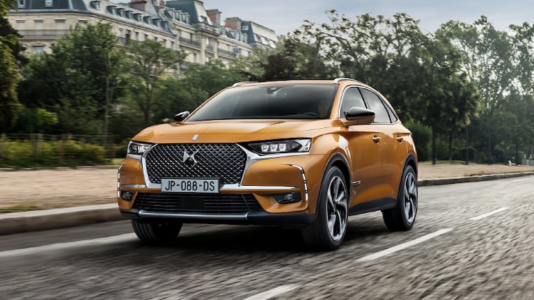 Los DS7 CROSSBACK y DS 3 CROSSBACK lograron cerrar el cuatrimestre como los dos modelos premium más vendidos del mercado.