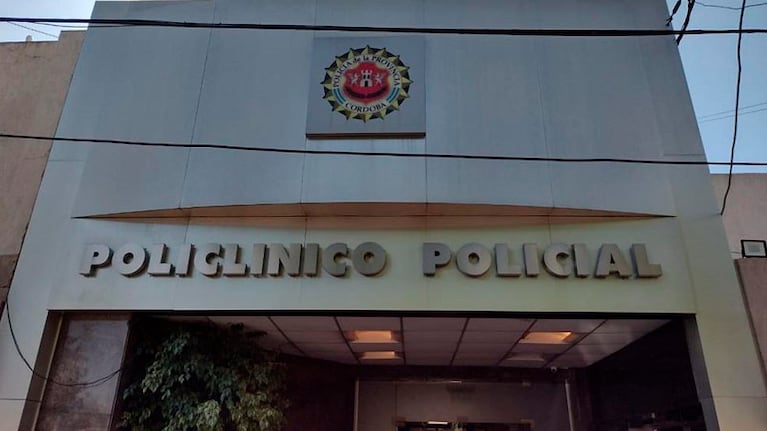 Los efectivos fueron trasladados al Policlínico Policial.
