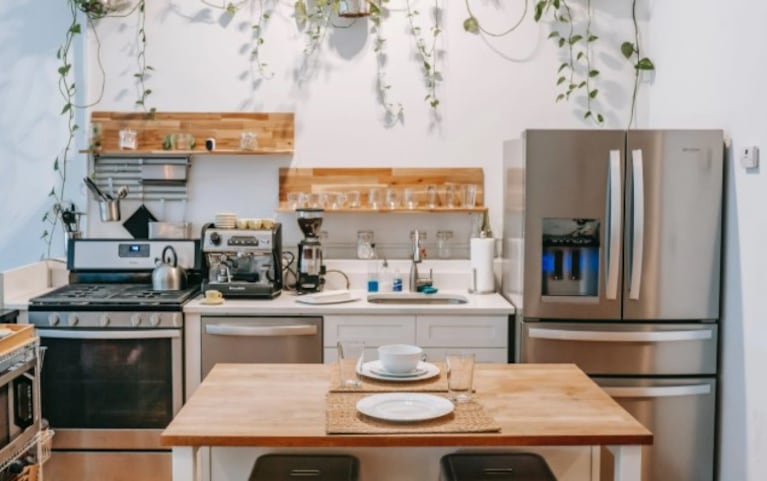 Los electrodomésticos consumen mucha energía en los hogares.