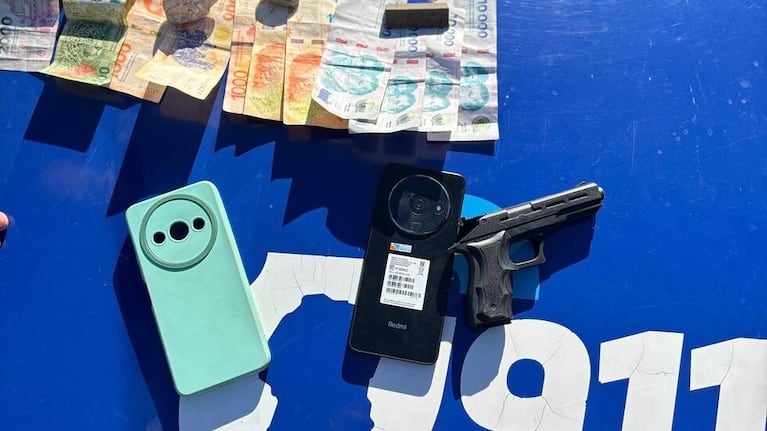 Los elementos secuestrados al adolescente de 15 años (Foto: Prensa Policía)