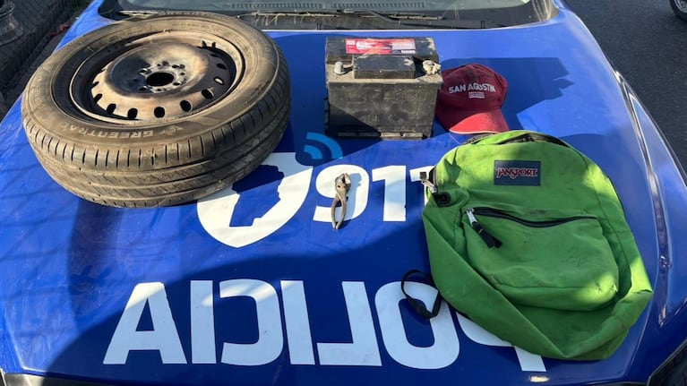 Los elementos secuestrados tras la detención.