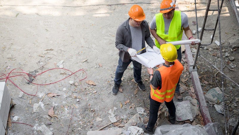 Los empleados de construcción pidieron que se implemente la indemnización por renuncia