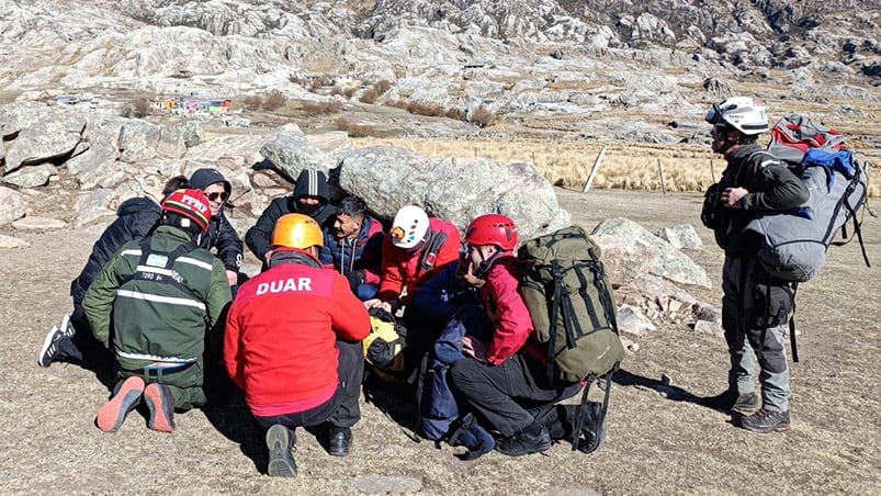 Los estudiantes fueron rescatados del Champaquí tras la muerte de una chica.