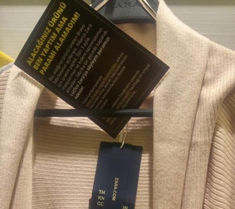 Los extraños mensajes en las prendas de Zara