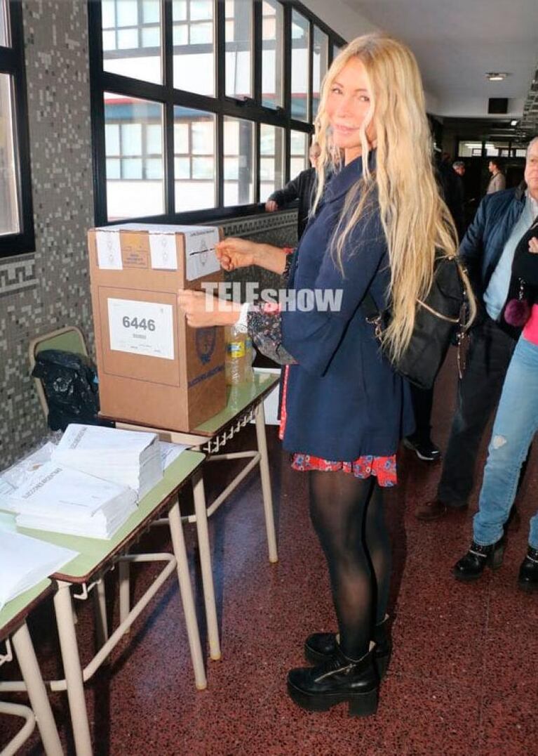 Los famosos votaron en las PASO: los looks y las perlitas