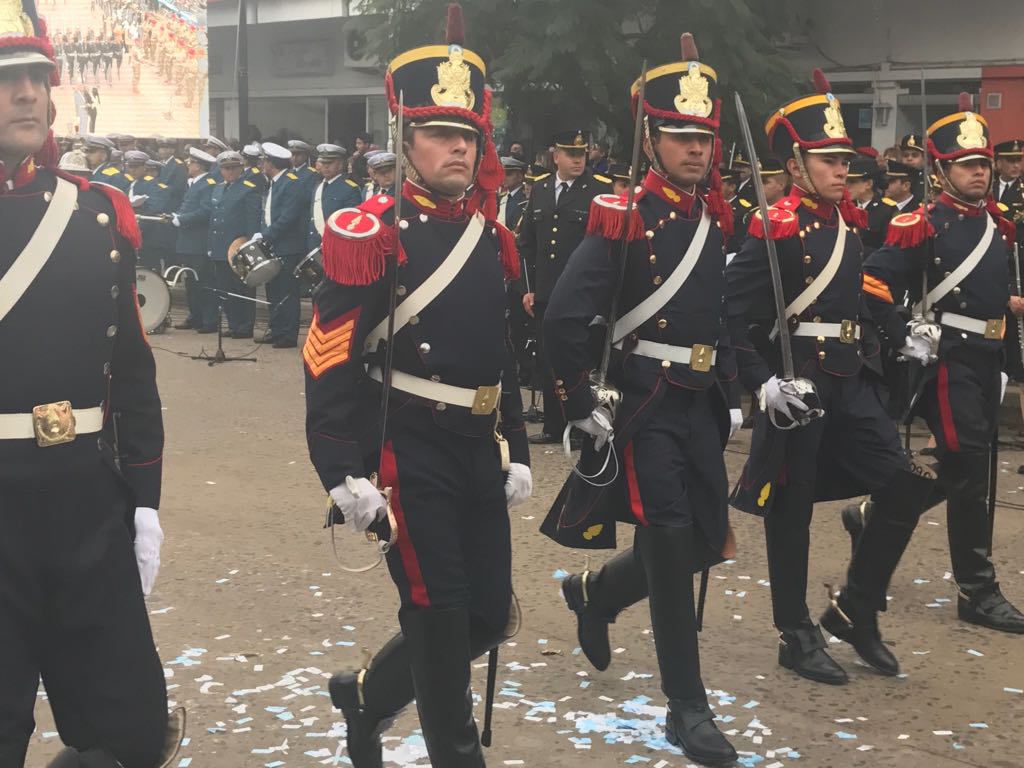 Los habitantes de Bell Ville disfrutaron del desfile cívico militar.