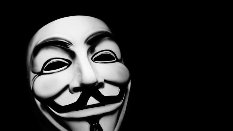 Los hackers prometieron usar todos sus conocimientos para destruir a IS