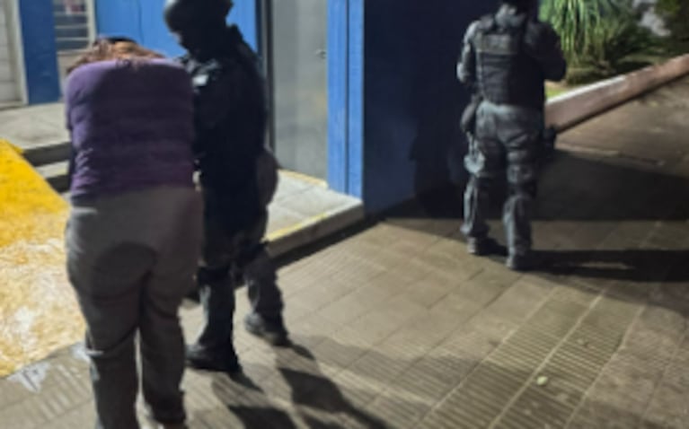 Los hermanos vendían droga con sus parejas.