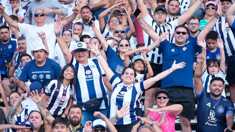 Los hinchas de la T colmaron el Kempes.