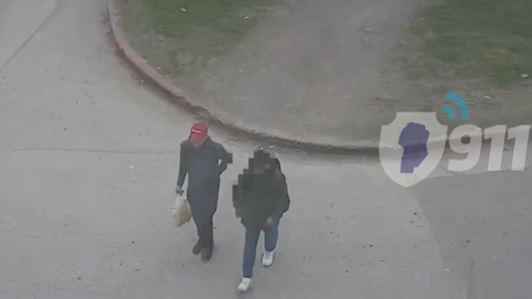 Los hombres fueron vistos armados por vecinos que avisaron a la Policía.