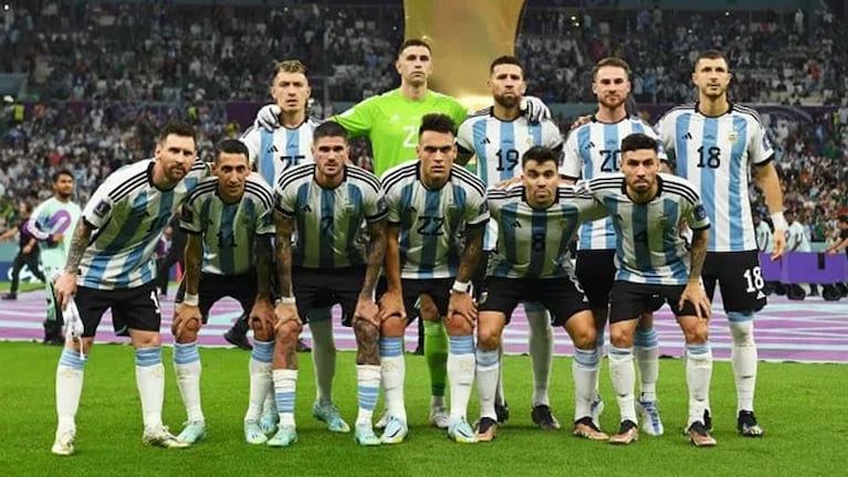Los jugadores de Argentina expresaron su alegría en las redes sociales.