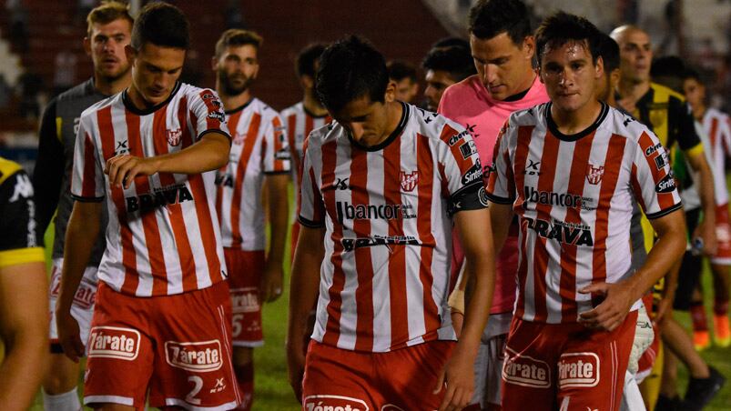 Los jugadores de Instituto fueron apretados por hinchas. Foto: Archivo ElDoce.tv