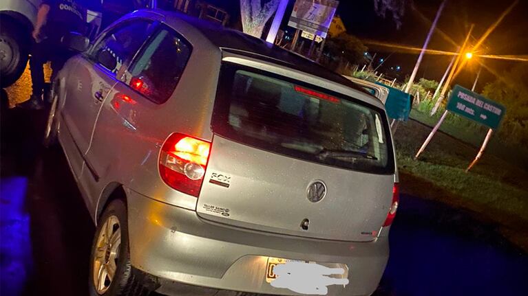 Los ladrones fueron atrapados a bordo de un VW Fox en ruta 5.