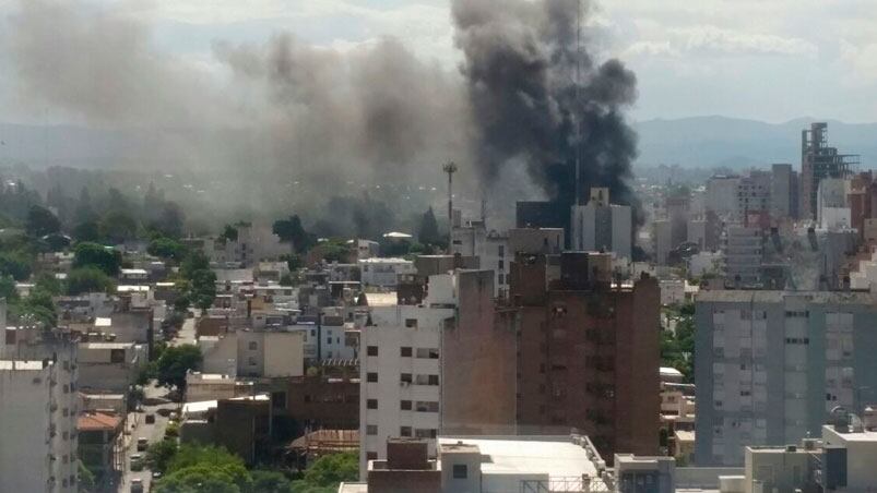 Los ladrones quemaron elementos robados, escondidos en una obra.  