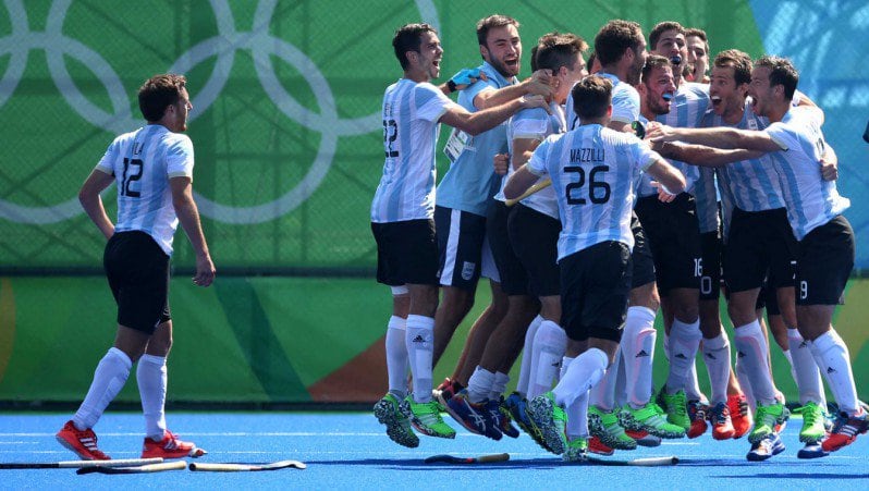 Los Leones golearon a Alemania y se aseguraron una medalla.