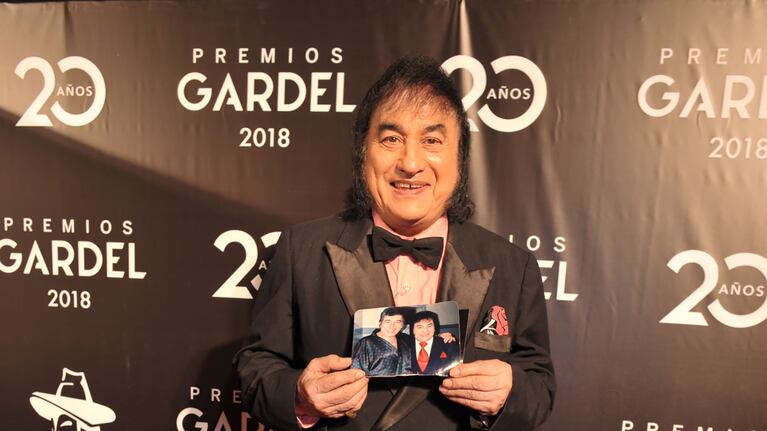 Los looks de los nominados en la gala más importante de la música argentina.