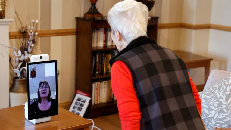 Los mayores y el acceso al mundo digital en pandemia