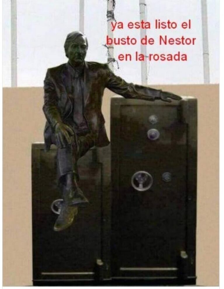 Los memes por la estatua de Kirchner que tenía Lázaro