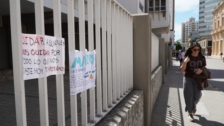 Los mensajes de apoyo al preceptor atacado en uncolegio de Río Cuarto.