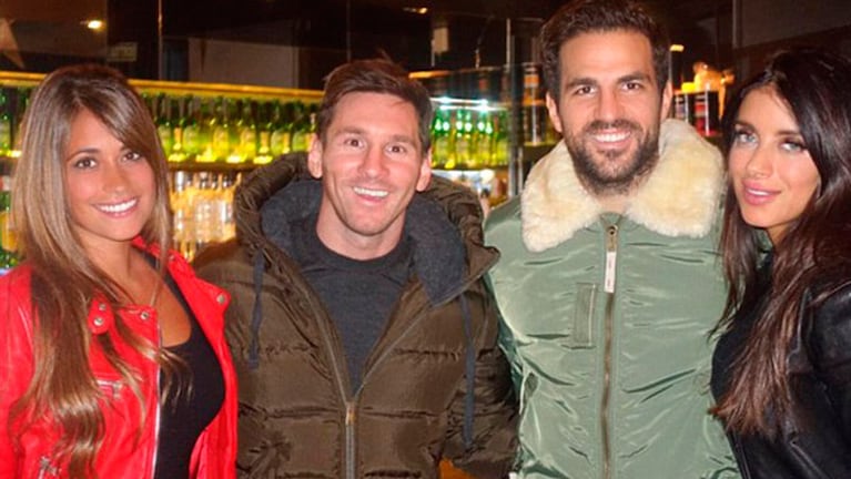 Los Messi y los Fábregas son grandes amigos. 