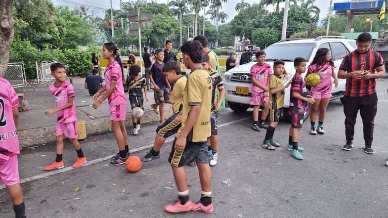 Los niños encontraron en el deporte un acto de resistencia a la violencia.