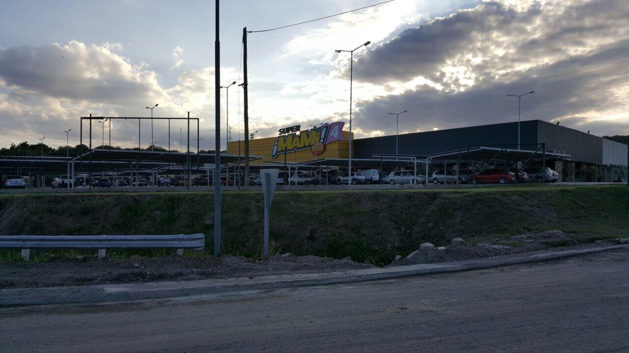 Los obreros estaban a unos 10 metros de altura.