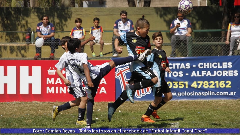 Los octavos de final siguen jugándose con amistad y grandes partidos.