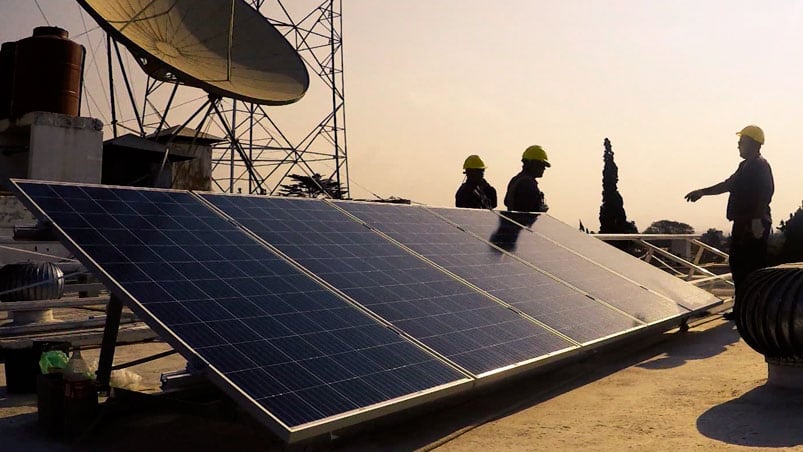 Los paneles solares fueron instalados en el techo de los diferentes edificios de El Doce.