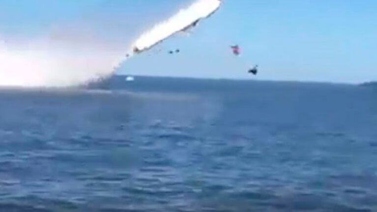 Los pilotos del catamarán murieron en el río Potomac.