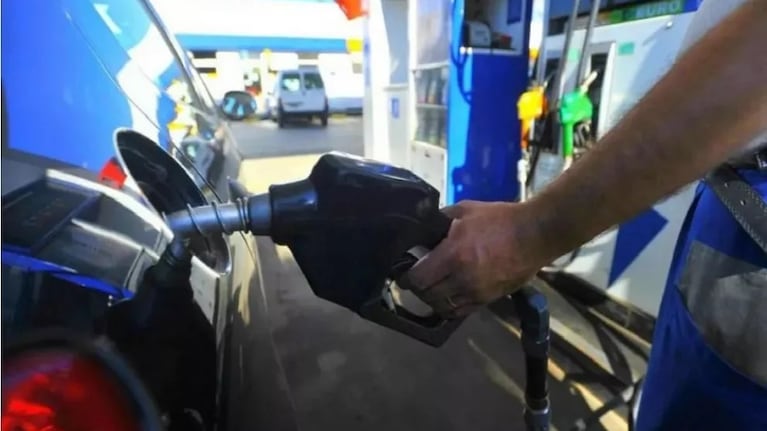 Los precios de los combustibles vuelven a subir en septiembre.