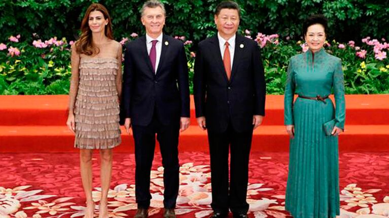 Los presidentes Macri y Xi Jinping y sus esposas en el Gran Palacio del Pueblo.