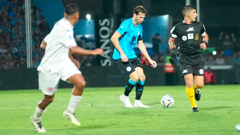 Los primeros minutos del Mudo Vázquez en su vuelta a Belgrano.