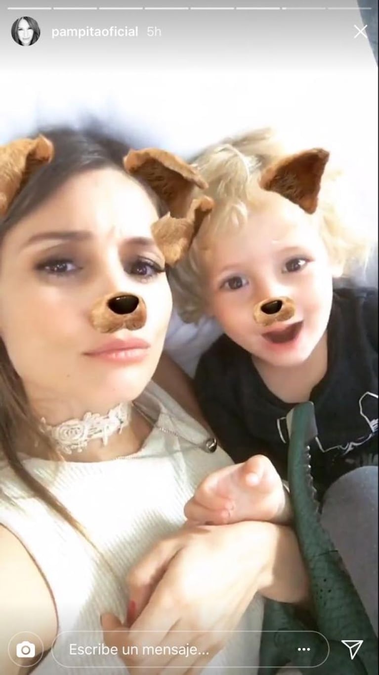 Los saludos de cumpleaños de Pampita y Vicuña a su hijo