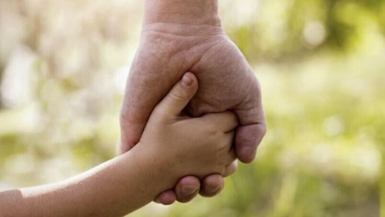 Los seis hermanos permanecerán juntos con su nueva familia