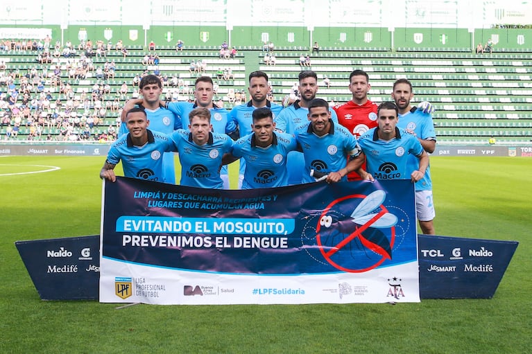 Los titulares de Belgrano ante Banfield.