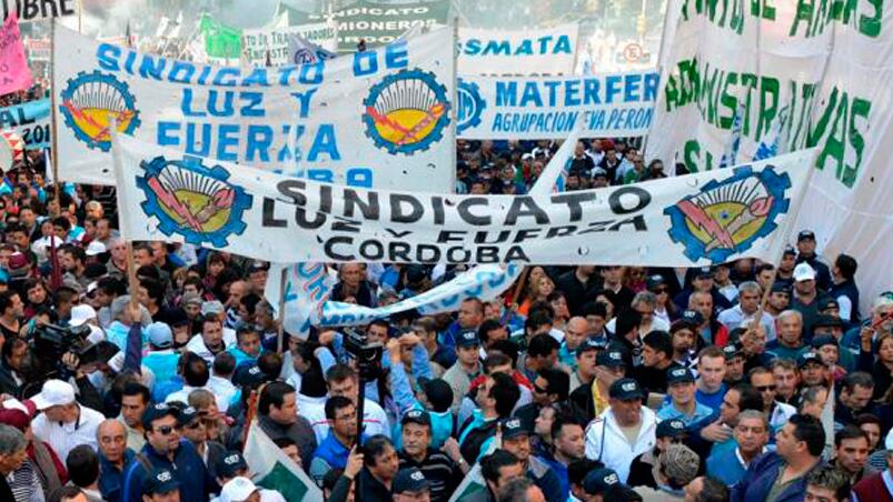 Los trabajadores de Epec  reclamarán durante las elecciones.